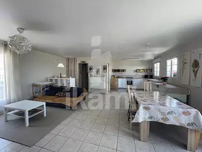 Maison, 115 m²