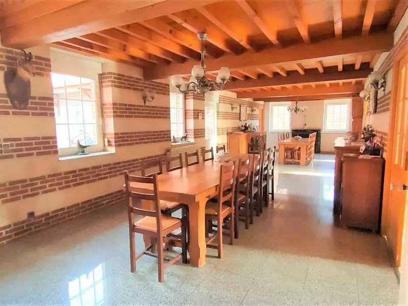 Maison, 270 m²