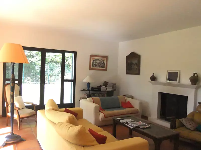Maison, 243 m²