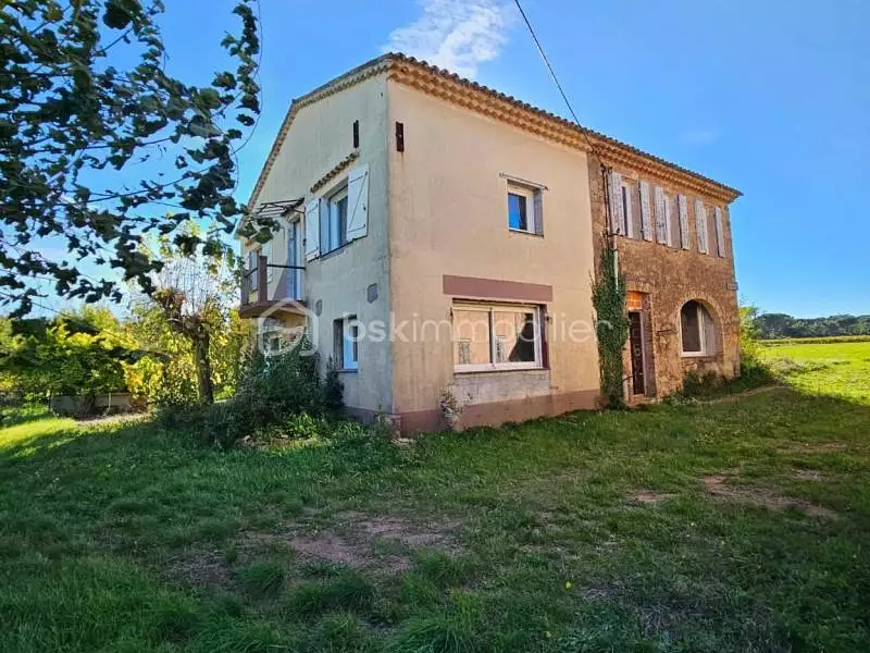 Maison, 300 m²