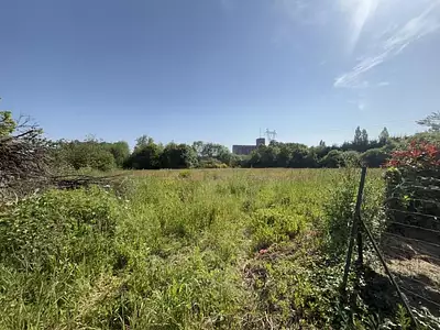 Terrain, 7 494 m²