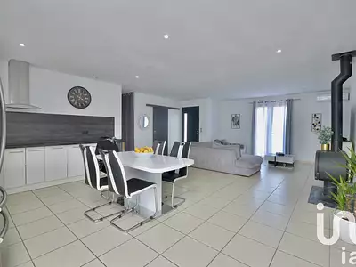 Maison, 113 m²