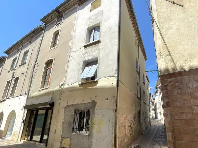 Immeuble, 195 m²