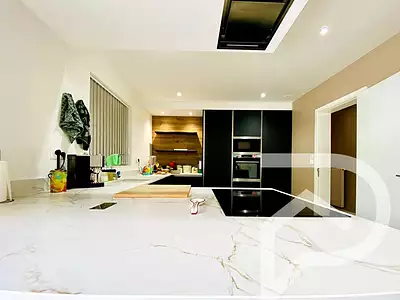 Maison, 205 m²