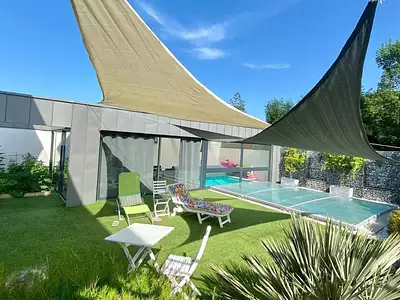 Maison, 242 m²