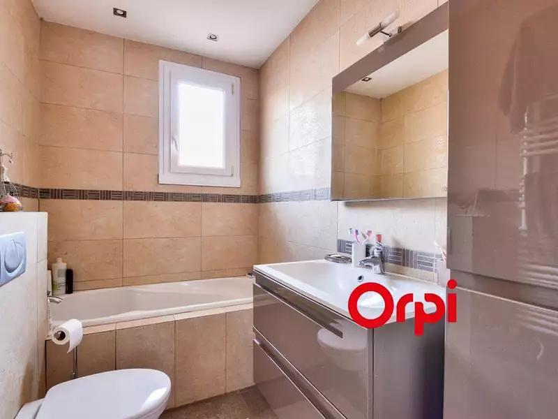 Maison, 80 m²