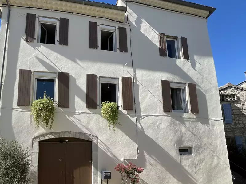 Maison, 180 m²
