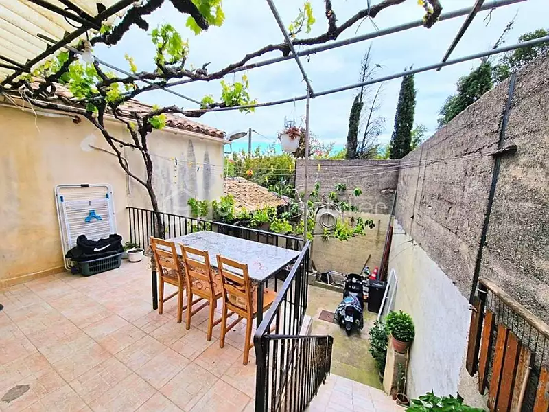 Maison, 190 m²