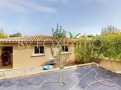 Maison, 240 m²