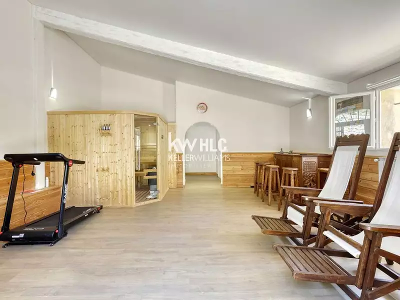Maison, 412 m²