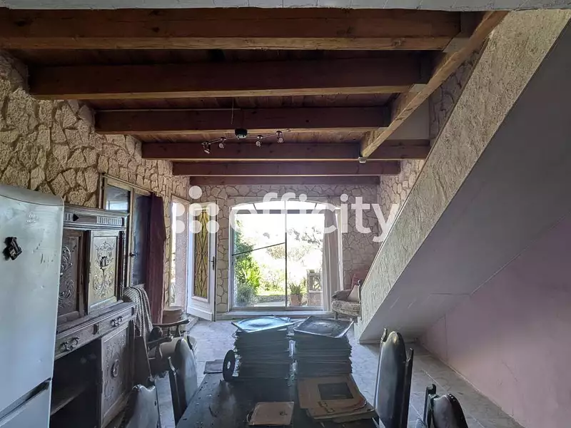 Maison, 201 m²