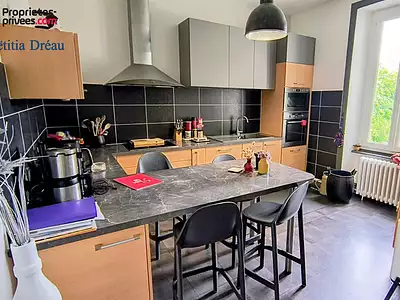 Maison, 250 m²