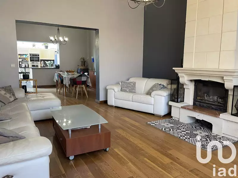 Maison, 290 m²