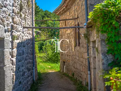 Maison, 363 m²