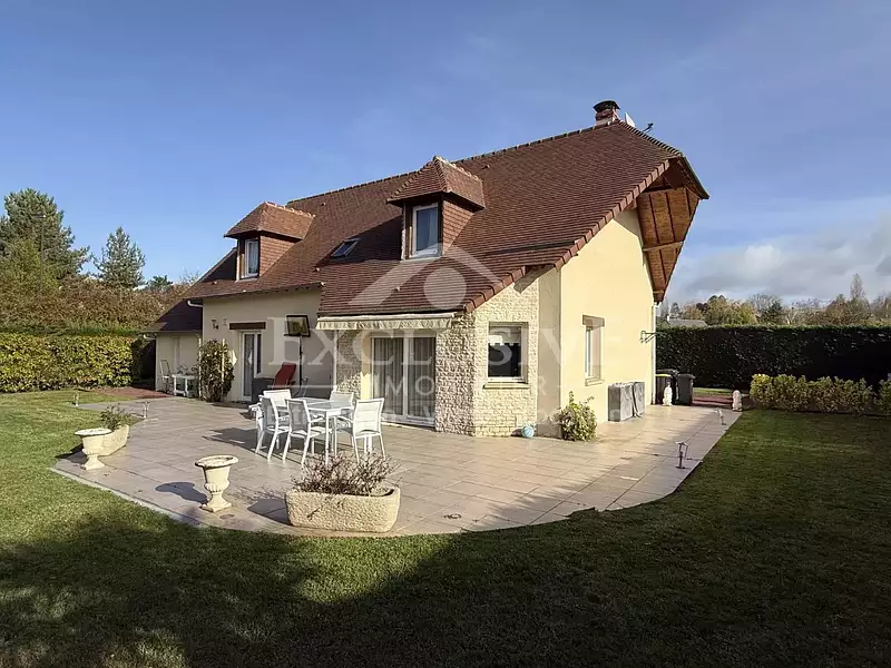 Maison, 155 m²