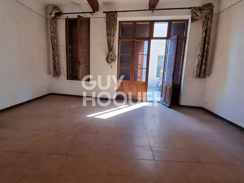 Immeuble, 293 m²