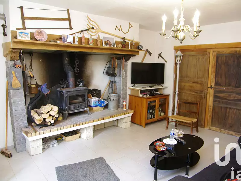Maison, 215 m²