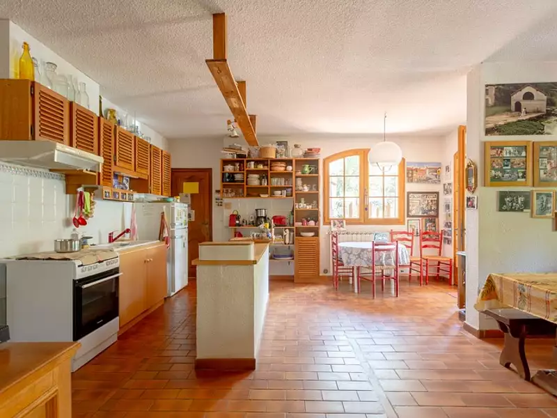 Maison, 180 m²