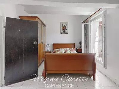 Maison, 233 m²