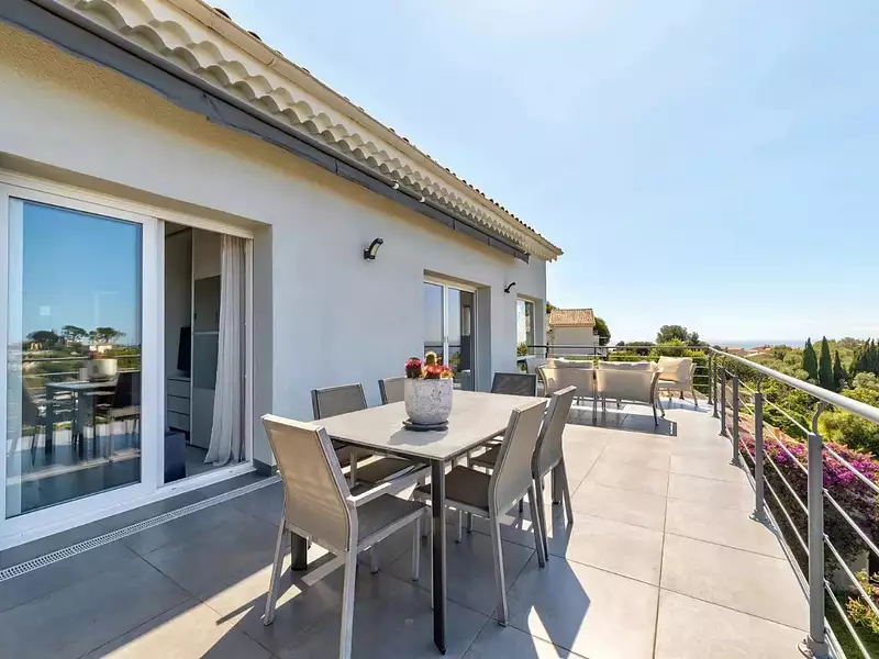 Maison, 220 m²