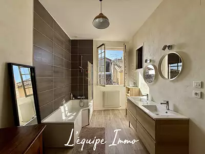 Maison, 165 m²