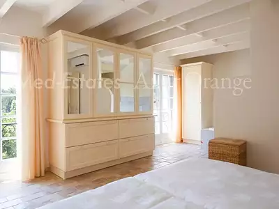 Maison, 565 m²