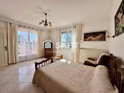 Maison, 220 m²