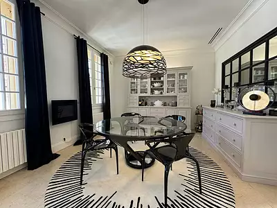 Maison, 260 m²