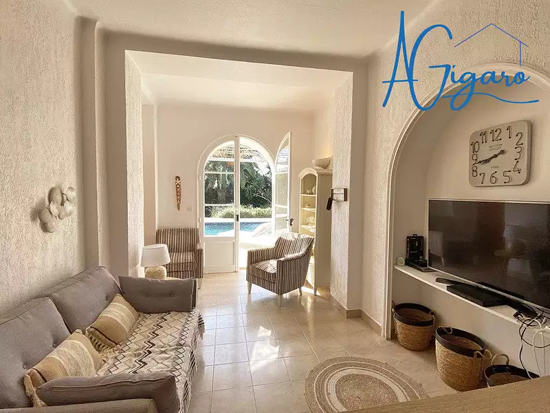 Maison, 360 m²