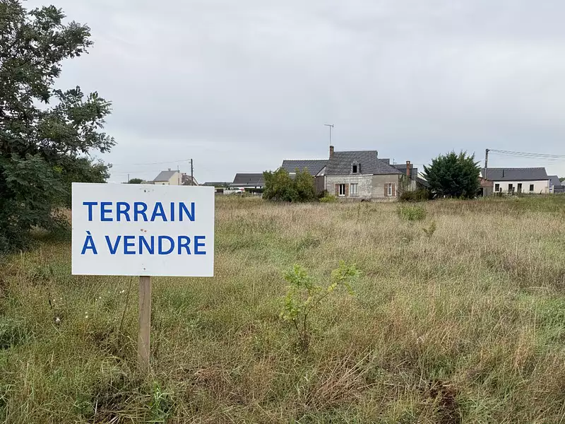 Terrain, 750 m²