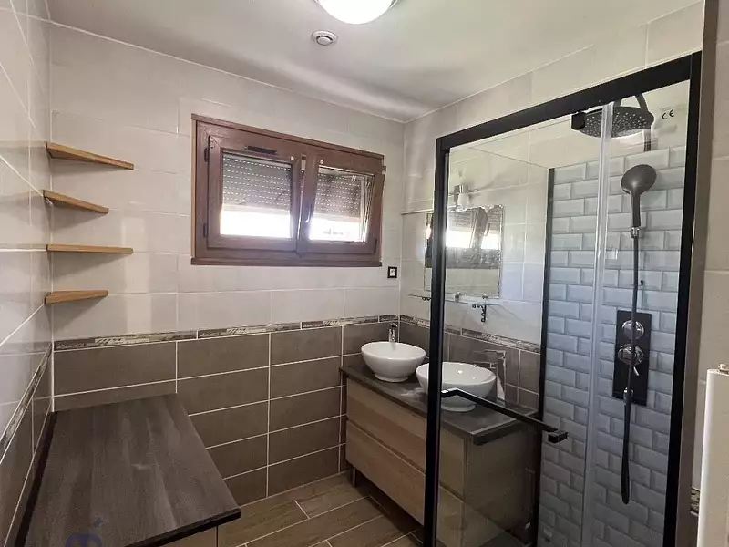 Maison, 168 m²