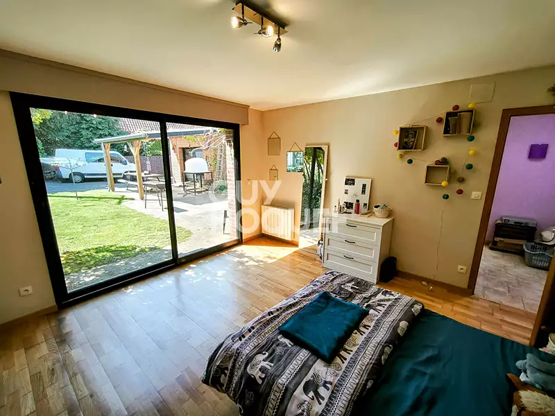 Maison, 195 m²