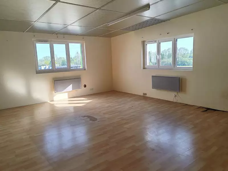 Divers, 6 000 m²