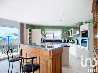 Maison, 169 m²
