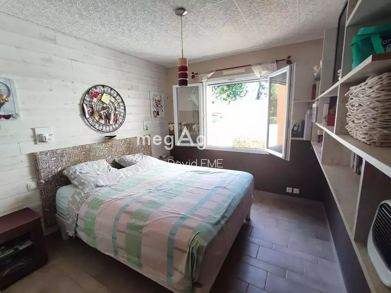 Maison, 175 m²