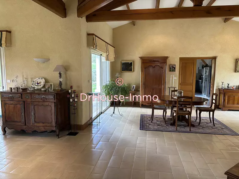 Maison, 280 m²
