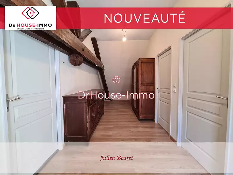 Maison, 240 m²