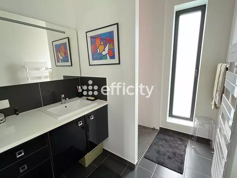 Maison, 145 m²