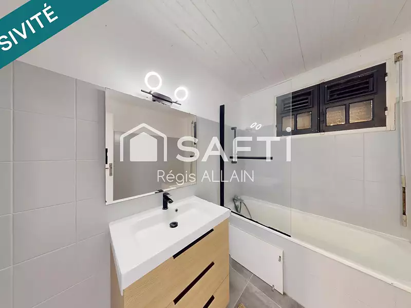 Maison, 180 m²