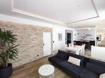 Maison, 155 m²
