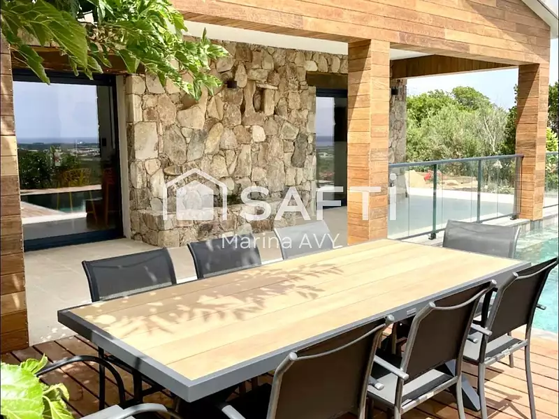 Maison, 95 m²