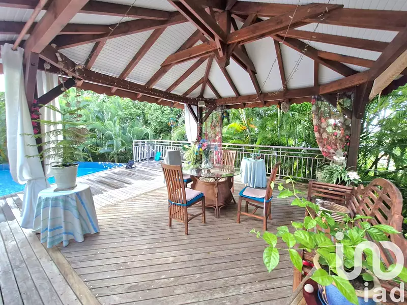 Maison, 195 m²