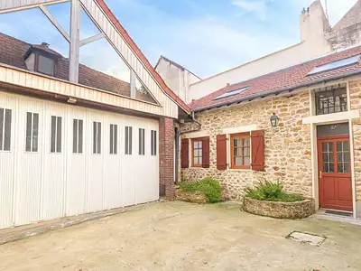 Maison, 200 m²