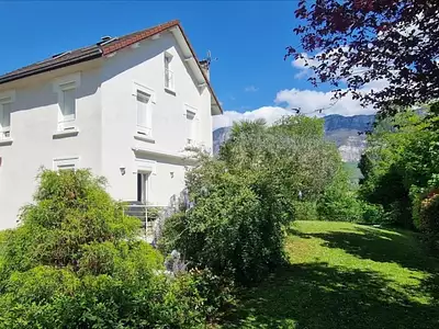Maison, 249 m²