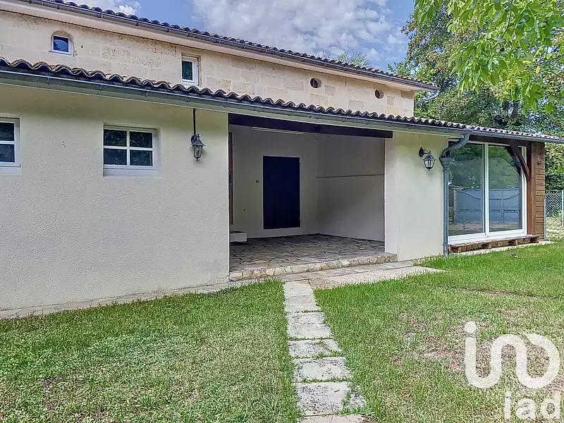 Maison, 141 m²
