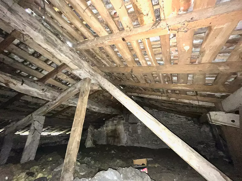 Immeuble, 211,42 m²