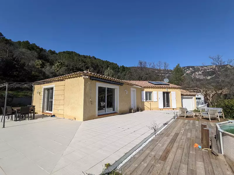 Maison, 115 m²