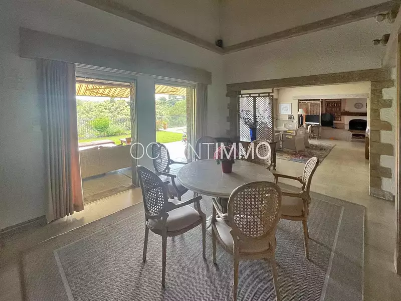 Maison, 260 m²