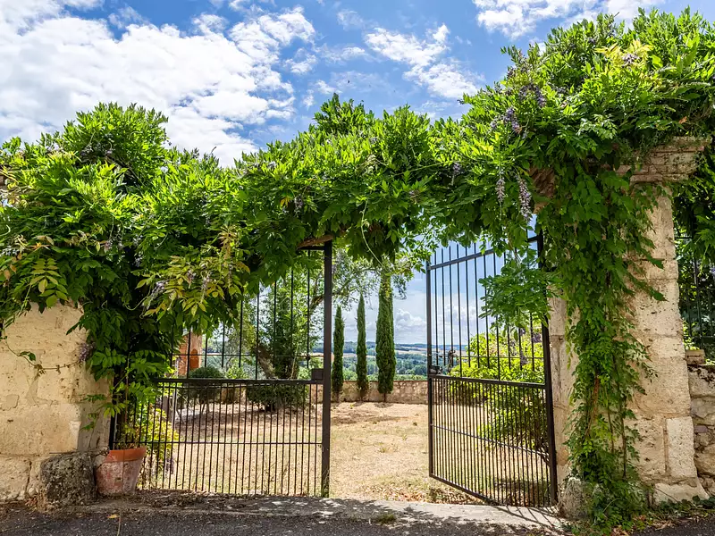 Maison, 275 m²