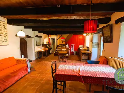 Maison, 214 m²